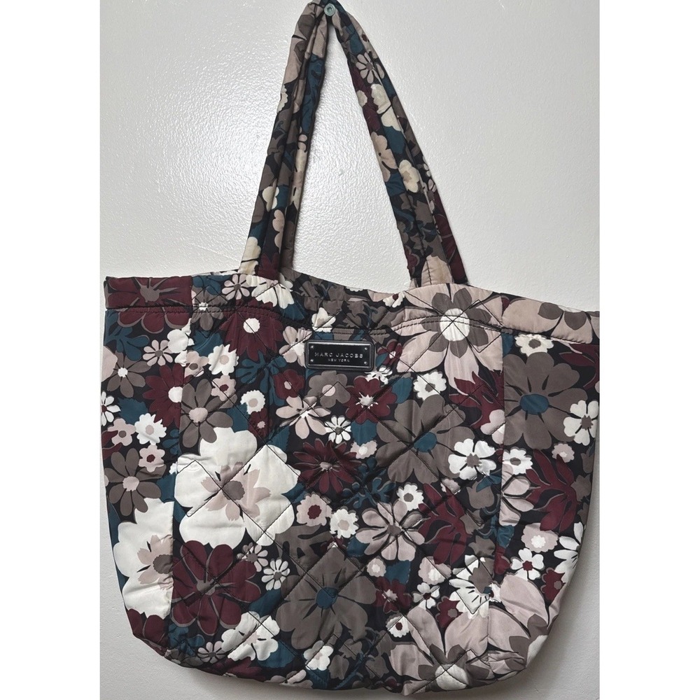 MARC BY MARC JACOBS Purple Camo Nylon Puffer Shoulder Tote Bag